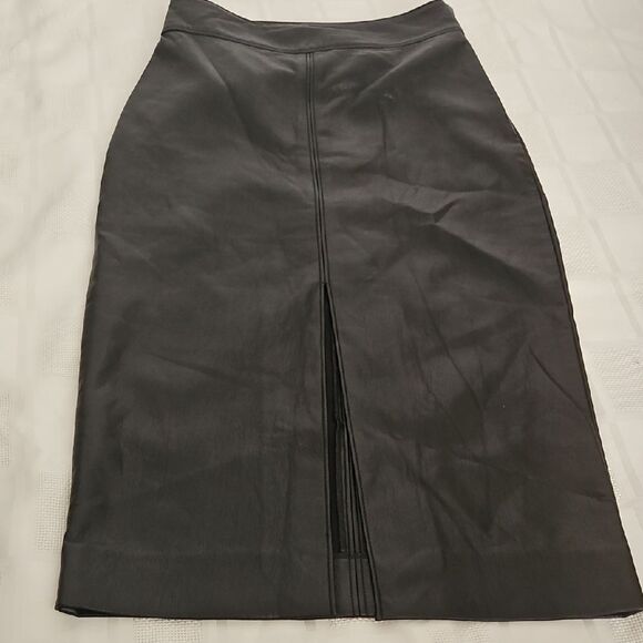 Babaton Black Midi Pencil Skirt with Slit - Picture 16 of 16